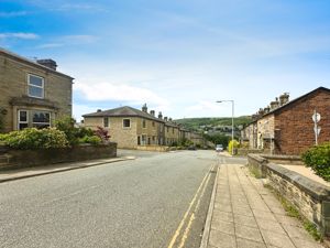 Street View - click for photo gallery